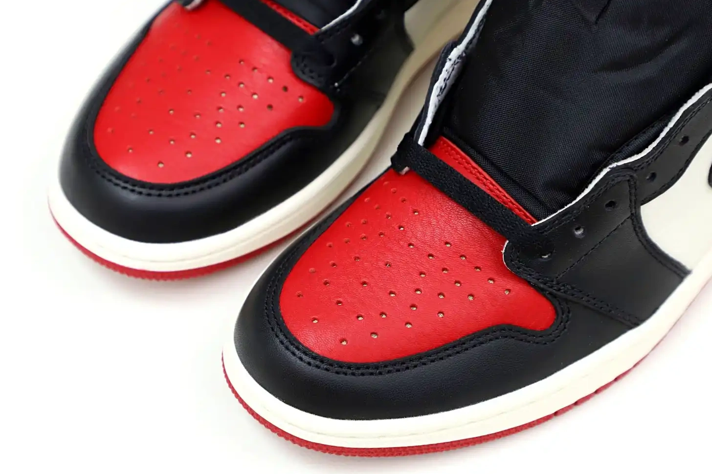 'BRED RETRO Kimikick AIR OG 1 JORDAN TOE' HIGH 0527